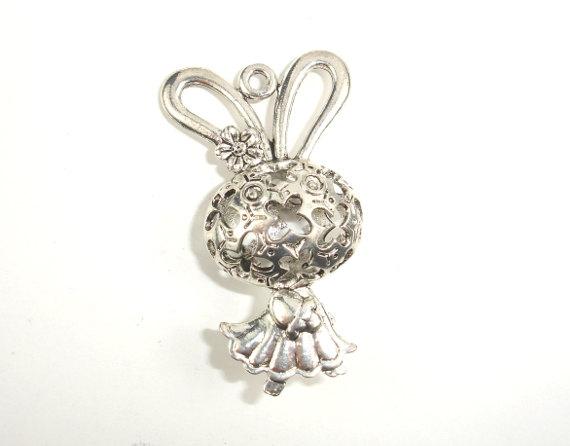 Metal Charms - Animal Bunny Pendant, Zinc Alloy, Antique Silver Tone, 2pcs-Metal Findings & Charms-BeadDirect